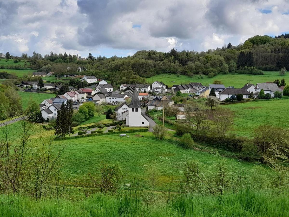 Haus Am Berg Holiday home Udersdorf
